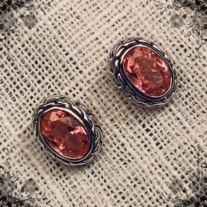 Sterling Silver Pink crystal earrings 💗💕